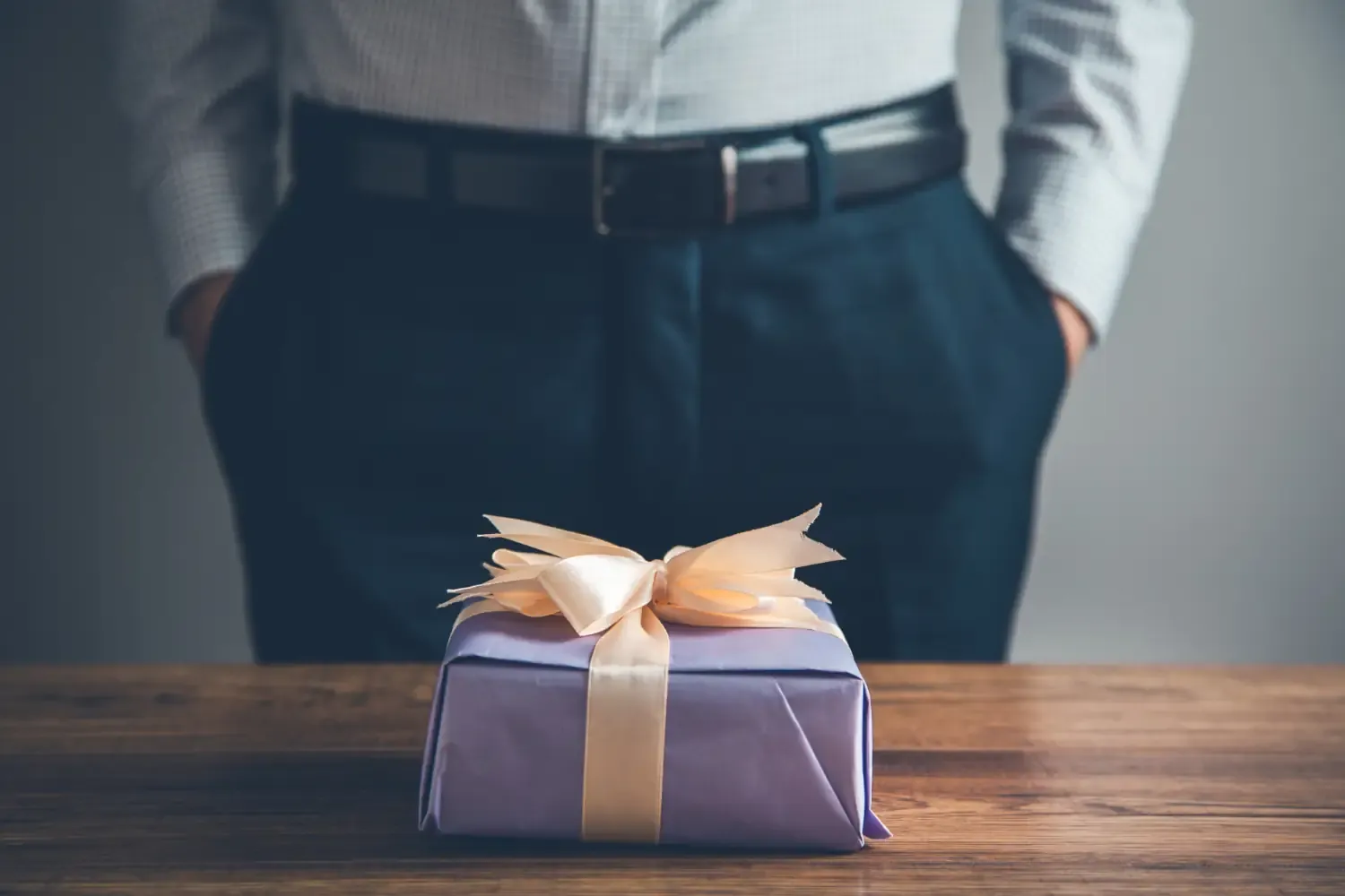 Blog LPR Promocional - Kit corporativo personalizado: o que é e por que empresas estão investindo cada vez mais nessa estratégia